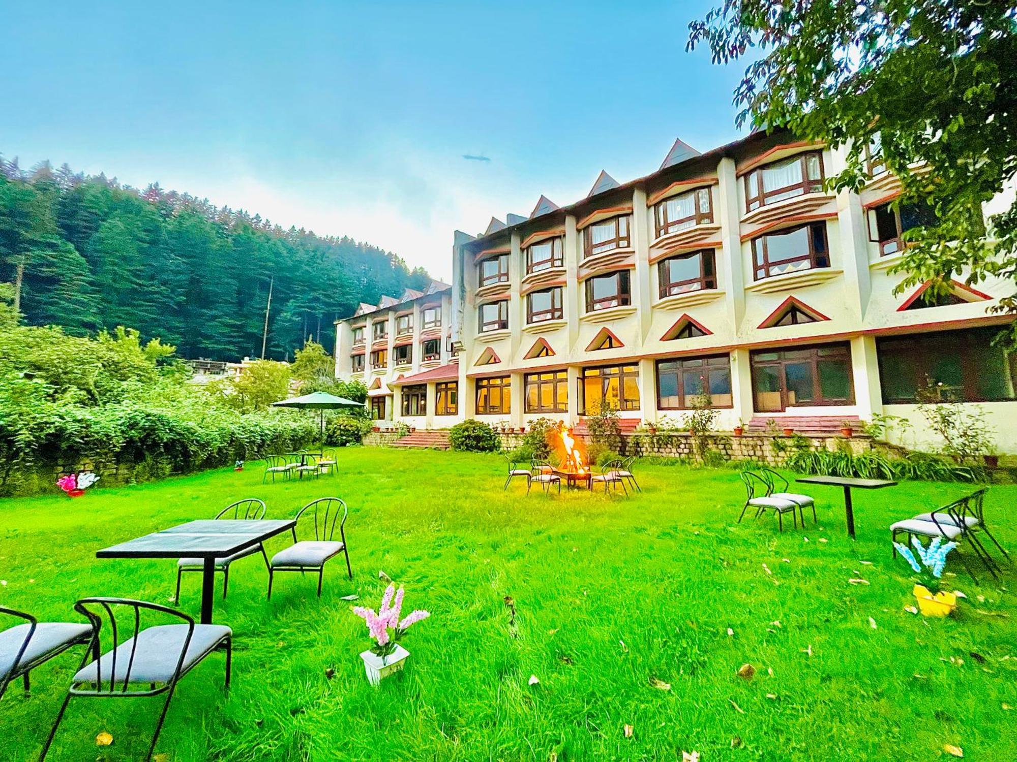 Ramayan Resort, In City Centre Manali By Ramanand Sagar Exteriör bild
