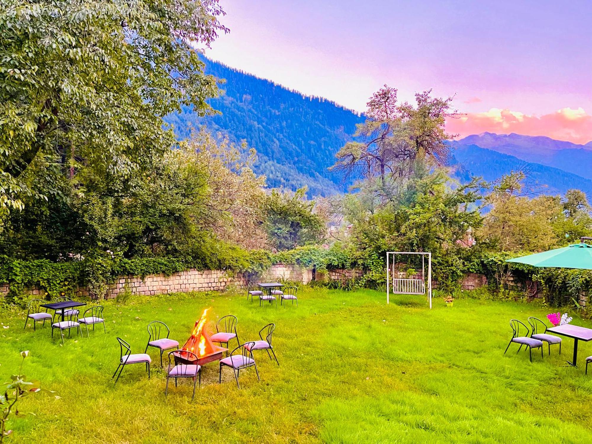 Ramayan Resort, In City Centre Manali By Ramanand Sagar Exteriör bild